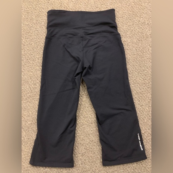 Under Armour All Season Gear Capri Pants Women’s Size Small - Picture 2 of 8